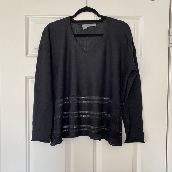 360 Cashmere black v-neck sweater - Picture 1 of 10
